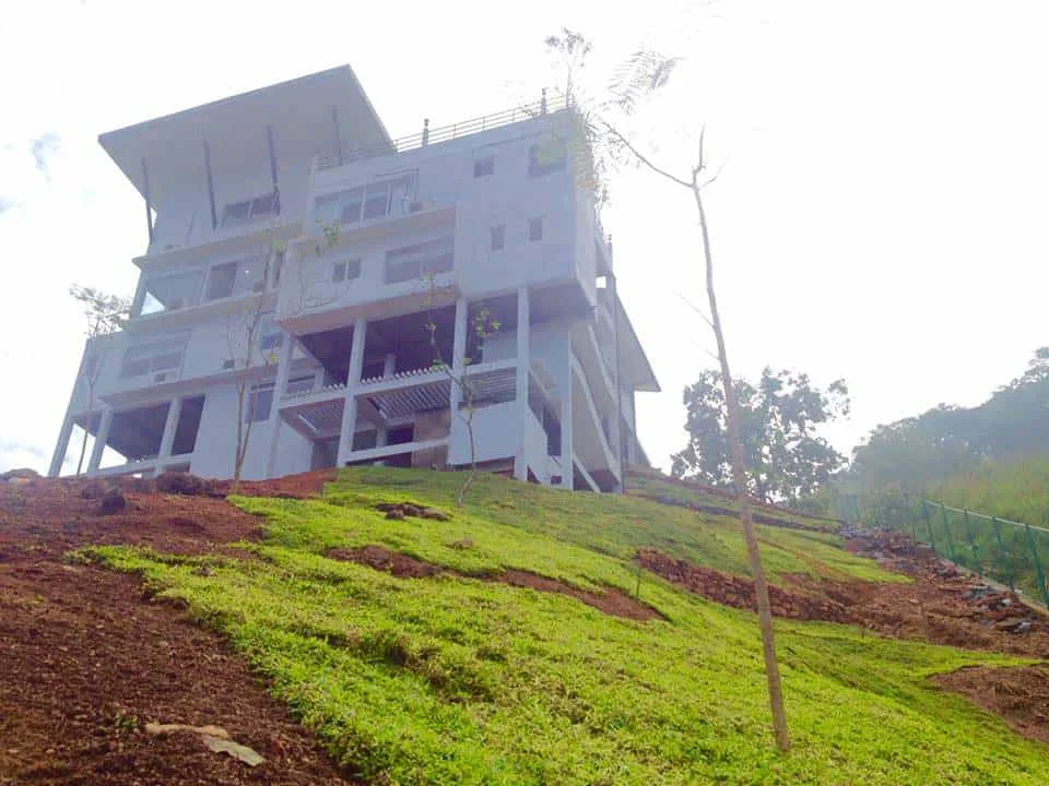 Herassagala – Kandy — view 1